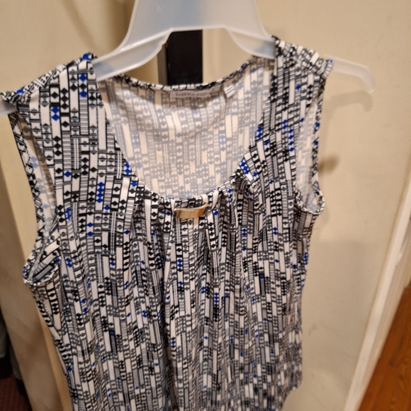 Summer top for women - Picture 2 of 5